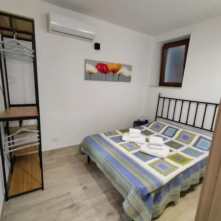 Vanni 61 Apartmán Cefalù