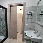 Vanni 61 * تْشيفالو