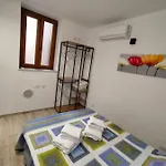 Vanni 61 تْشيفالو